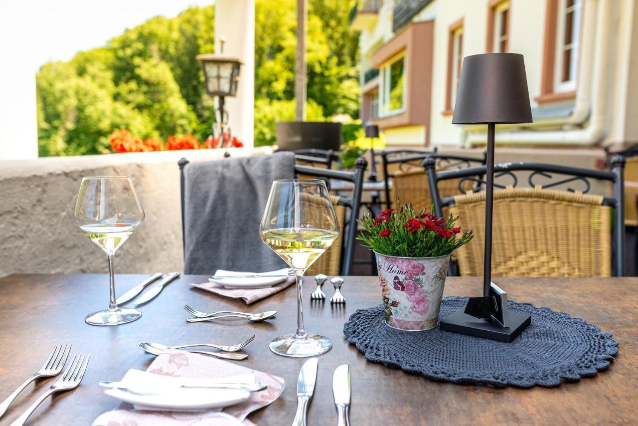 Akzent Waldhotel Rheingau Geisenheim Buitenkant foto