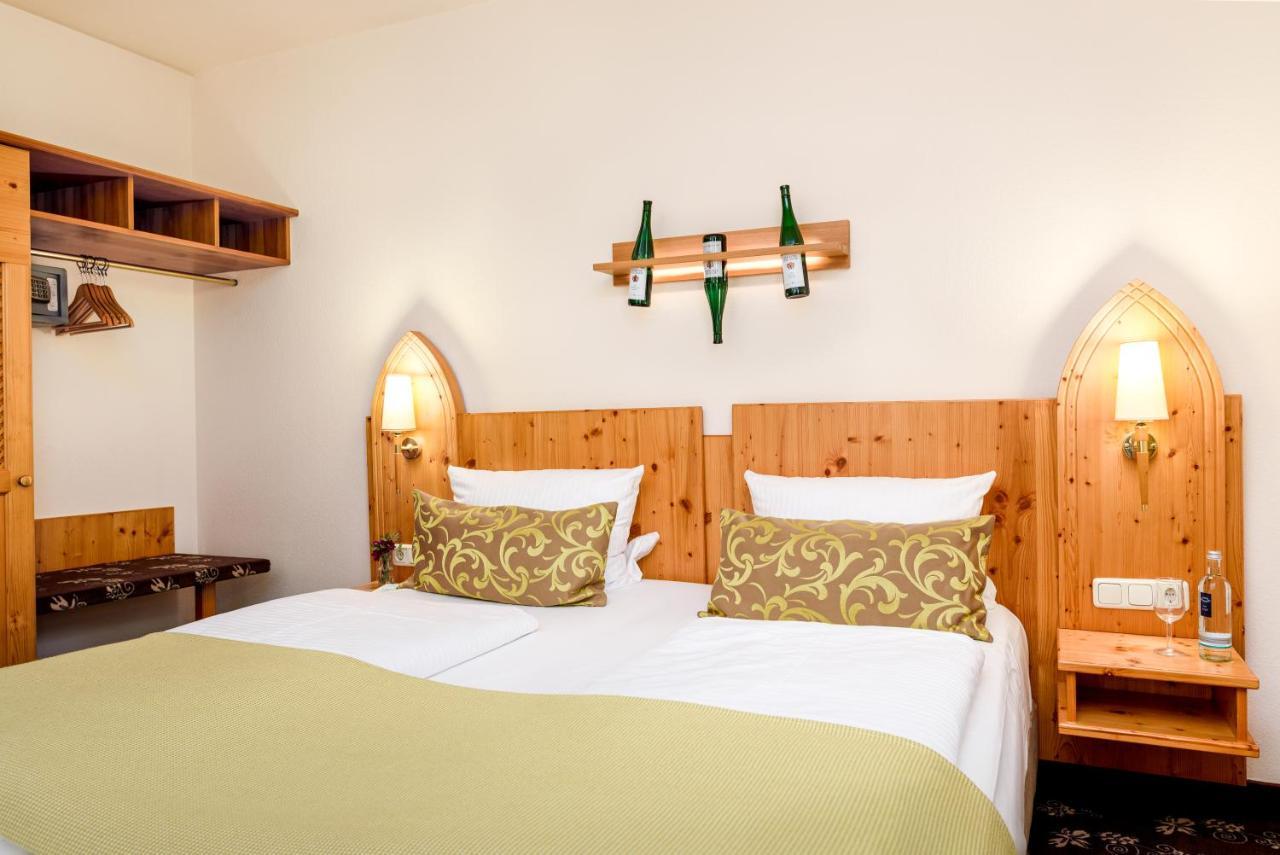 Akzent Waldhotel Rheingau Geisenheim Buitenkant foto