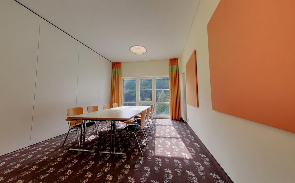 Akzent Waldhotel Rheingau Geisenheim Buitenkant foto