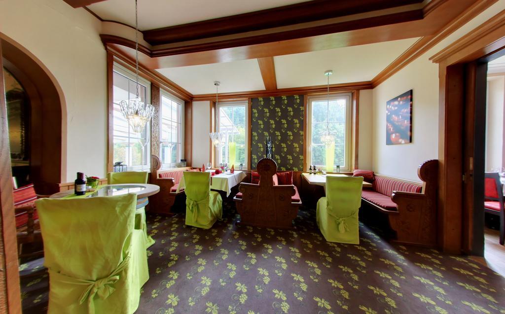 Akzent Waldhotel Rheingau Geisenheim Buitenkant foto