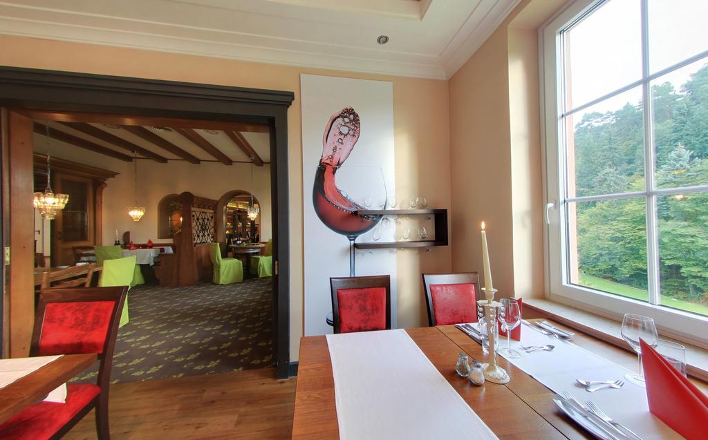 Akzent Waldhotel Rheingau Geisenheim Buitenkant foto
