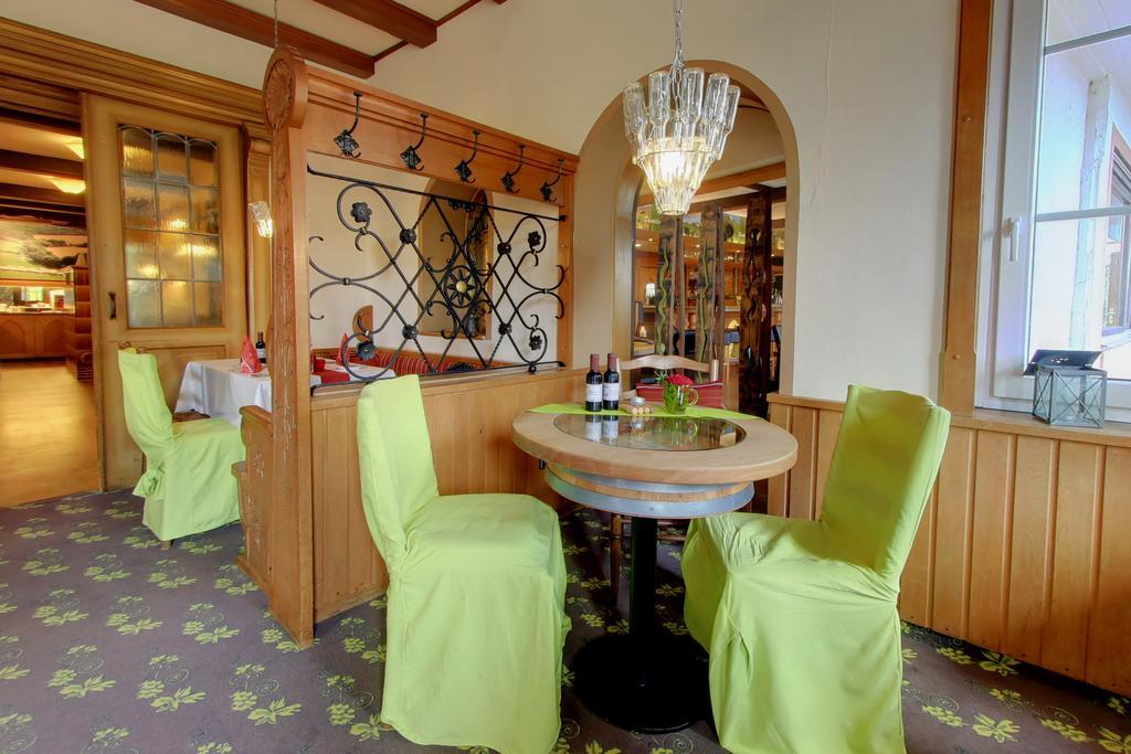 Akzent Waldhotel Rheingau Geisenheim Buitenkant foto