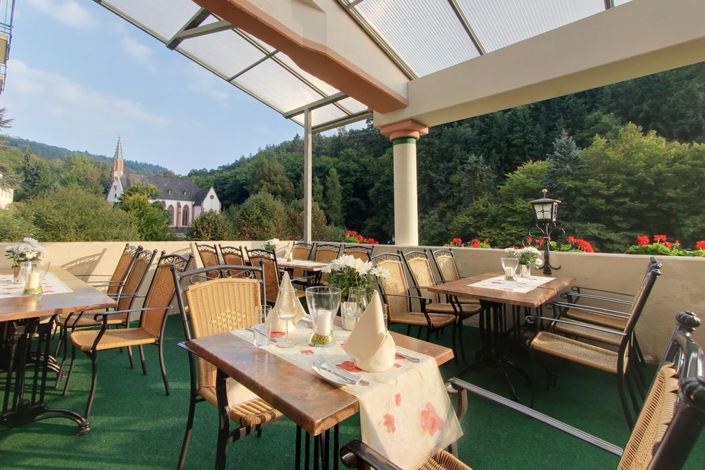 Akzent Waldhotel Rheingau Geisenheim Buitenkant foto