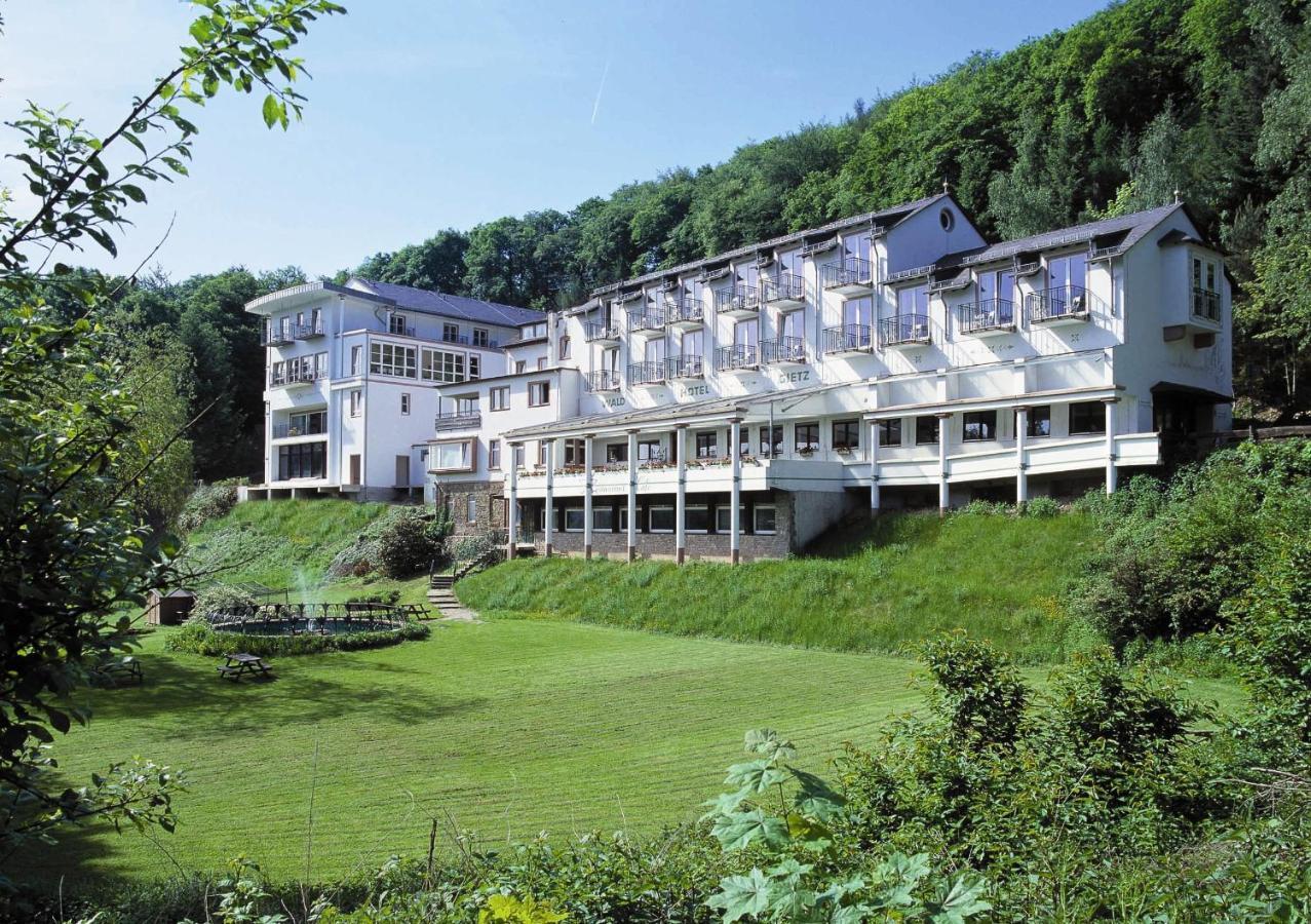 Akzent Waldhotel Rheingau Geisenheim Buitenkant foto