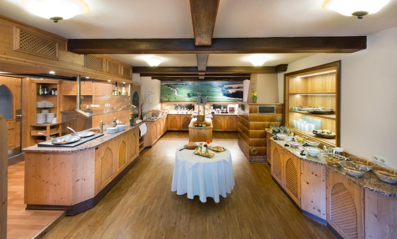 Akzent Waldhotel Rheingau Geisenheim Buitenkant foto